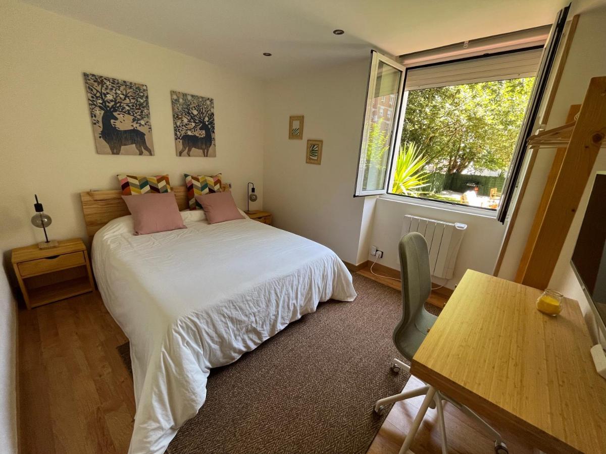 La Postiga Apartment Oviedo Bagian luar foto