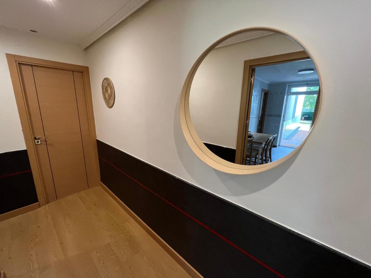 La Postiga Apartment Oviedo Bagian luar foto