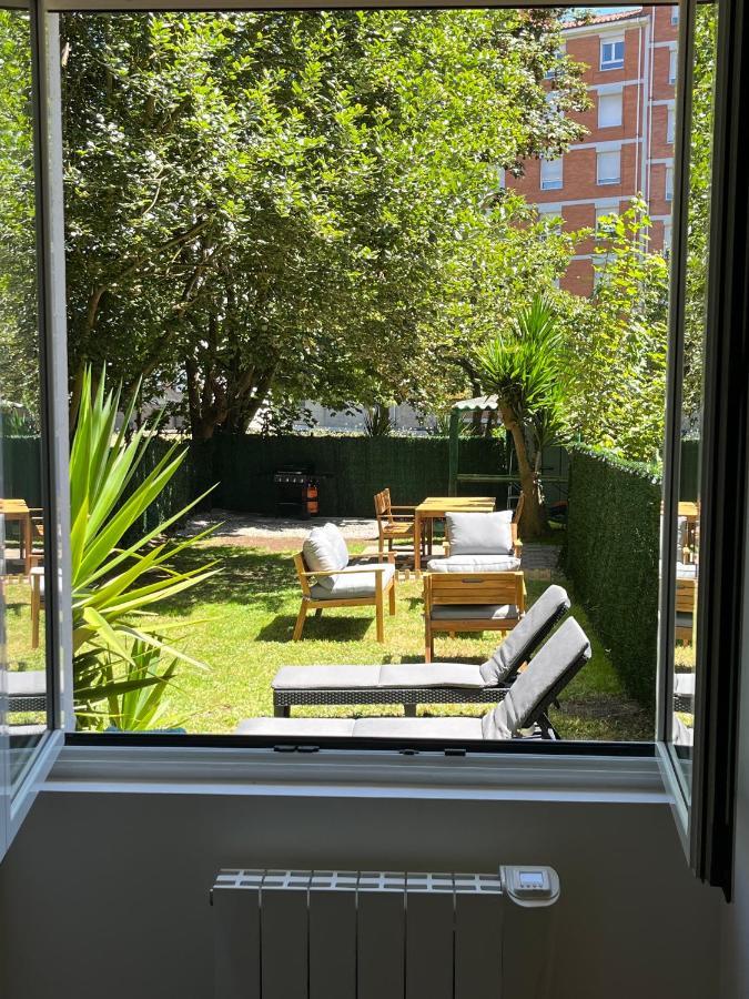 La Postiga Apartment Oviedo Bagian luar foto